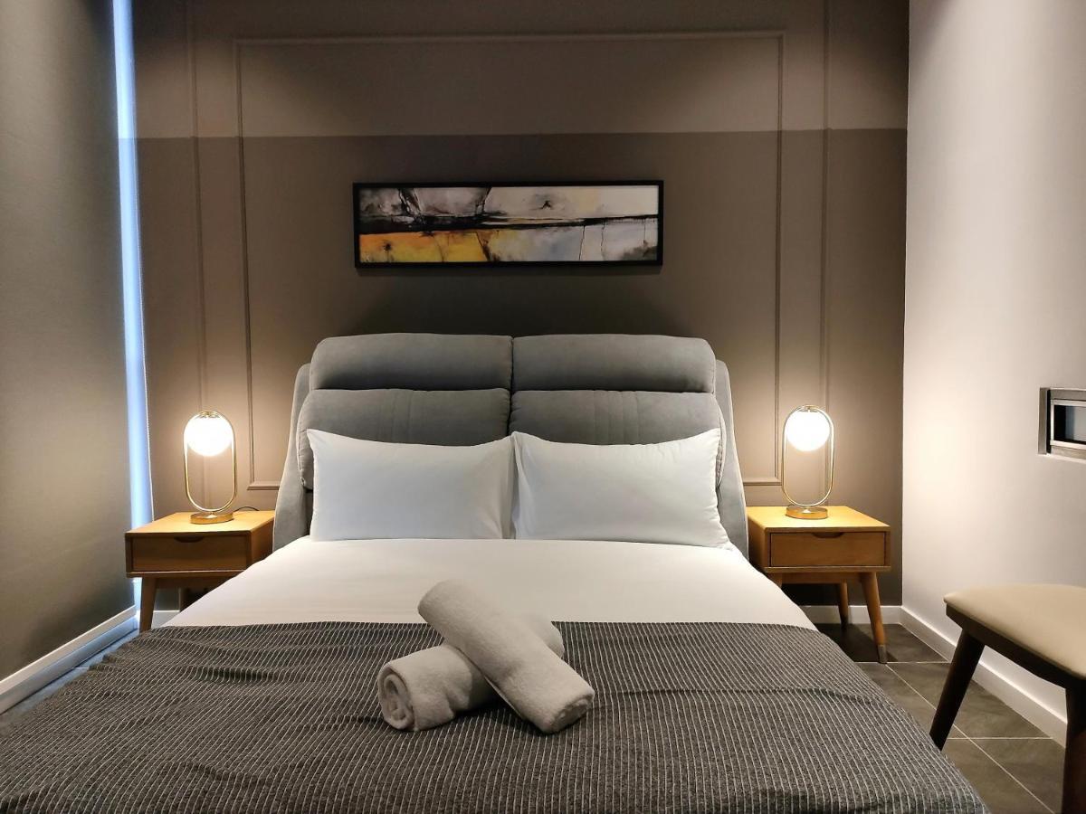 Scarletz Suites, Luxury Suites Klcc By Birdy Stay Kuala Lumpur Ngoại thất bức ảnh