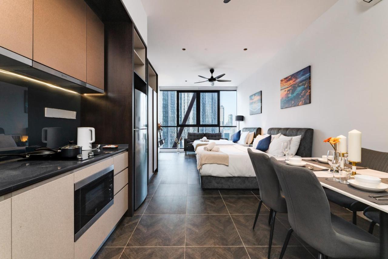 Scarletz Suites, Luxury Suites Klcc By Birdy Stay Kuala Lumpur Ngoại thất bức ảnh