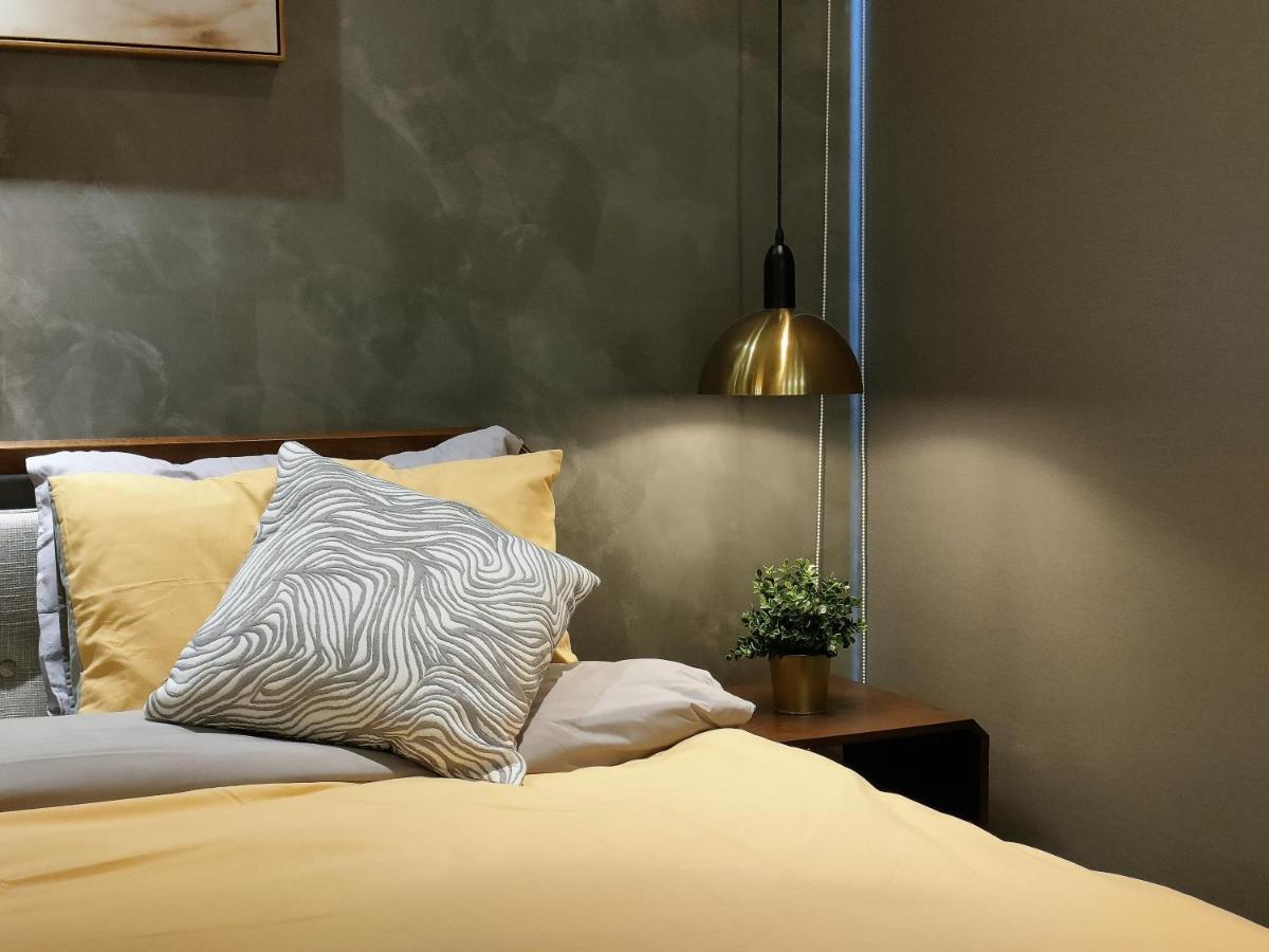 Scarletz Suites, Luxury Suites Klcc By Birdy Stay Kuala Lumpur Ngoại thất bức ảnh